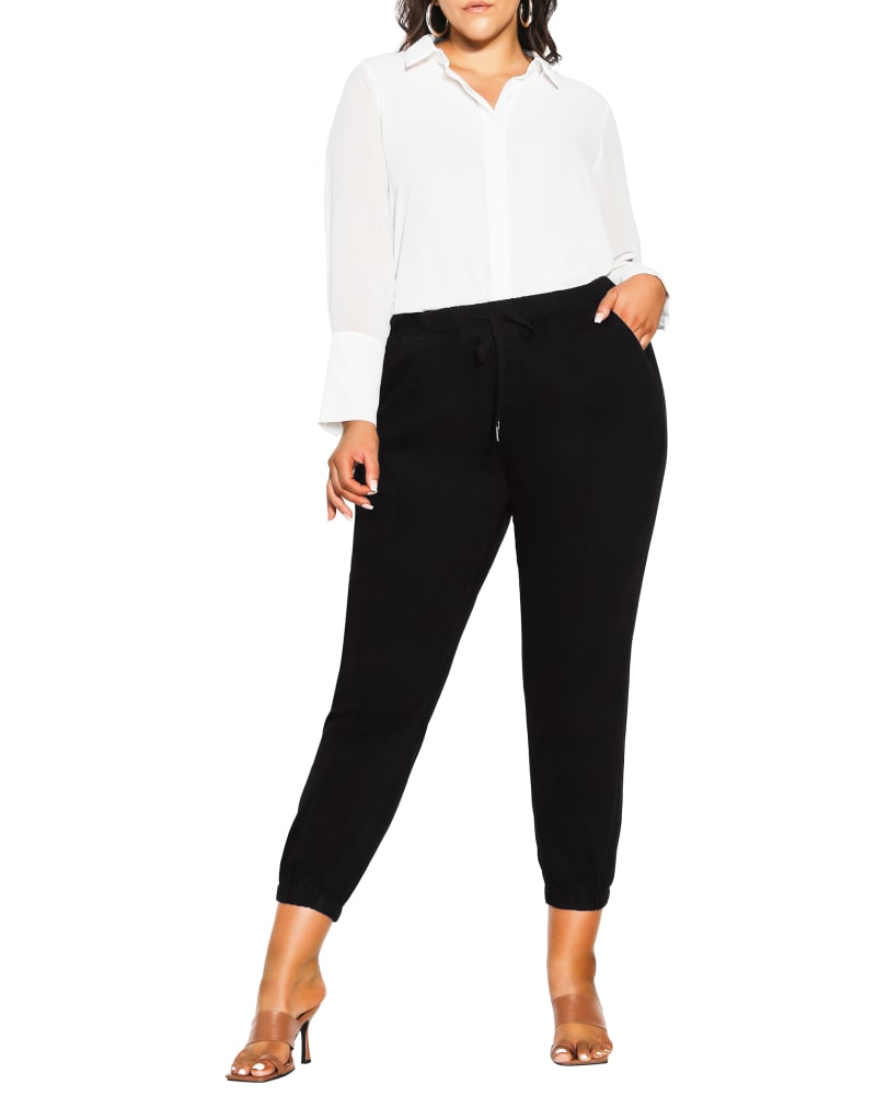 Front of a model wearing a size XXS PANT CHARLOTTE in Black by City Chic. | dia_product_style_image_id:243349